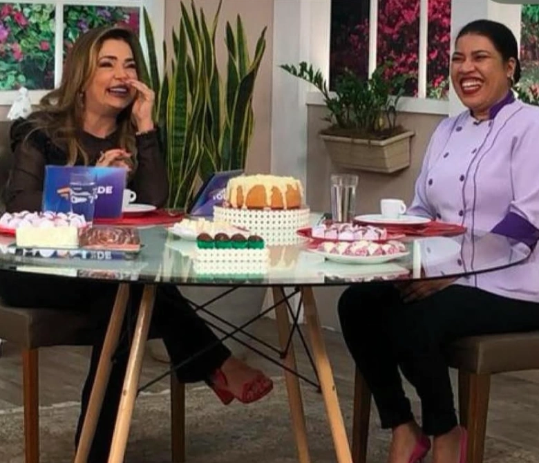 Gi_Clementino-Galeria-TV_RedeBrasil-NaninVenancio
